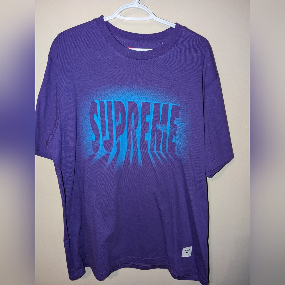 Supreme Tshirt